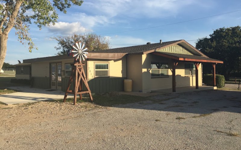 D. Bassett Roofing & Renovation
