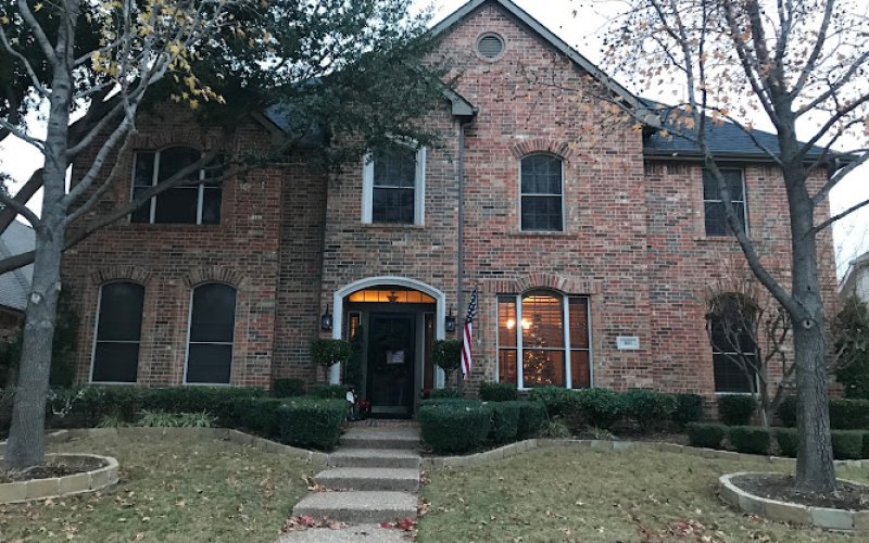Qualis Roofing & Construction