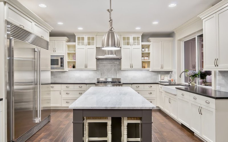 Chicago General Contractor — General contractor in Chicago