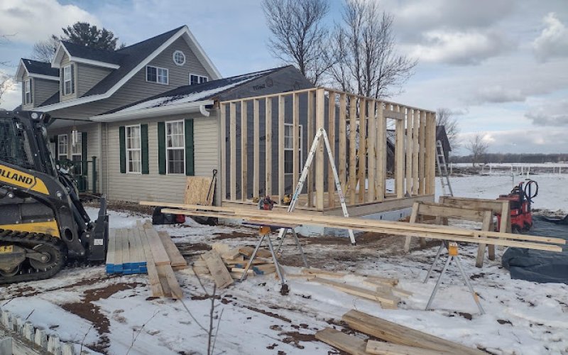 Builders Command LLC — Contractor in Green Bay