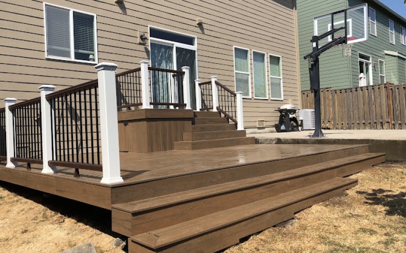HandyCrew & Contracting LLC