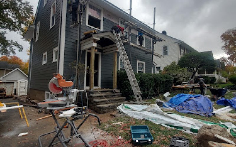 GUAMAN BUILDERS LLC