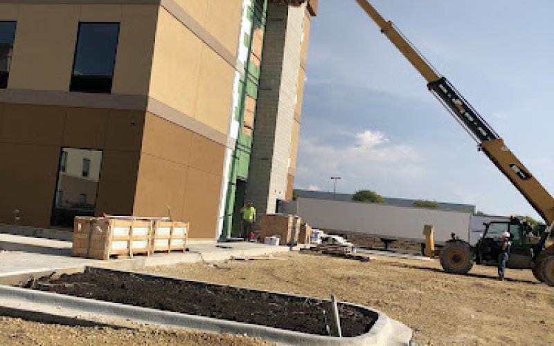 Moman Construction