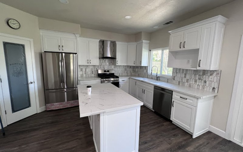 JC Construction & Renovations INC