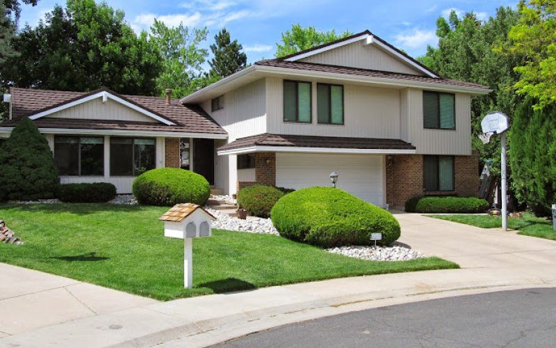 Carlson Siding & Construction — General contractor in Thornton