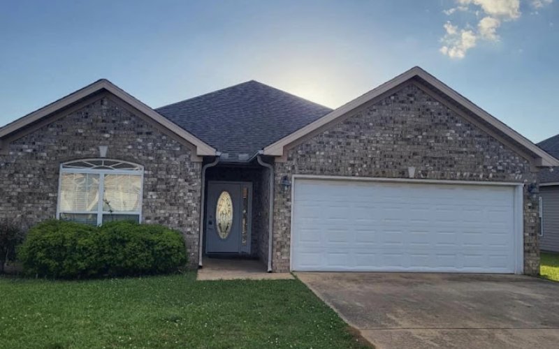 South's Finest Roofing And Remodeling LLC — Roofing contractor in Tuscaloosa